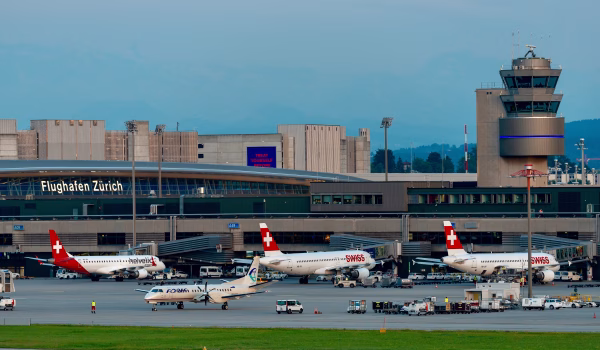 Zurich Airport Transfer 2025: Train to City Center & HB Station